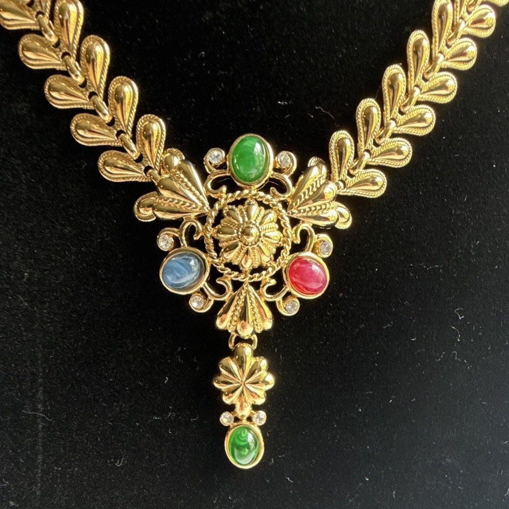 Vintage Trifari TM Signed Moghul Multicolor Cabochon Gold Tone Necklace - Picture 3 of 11